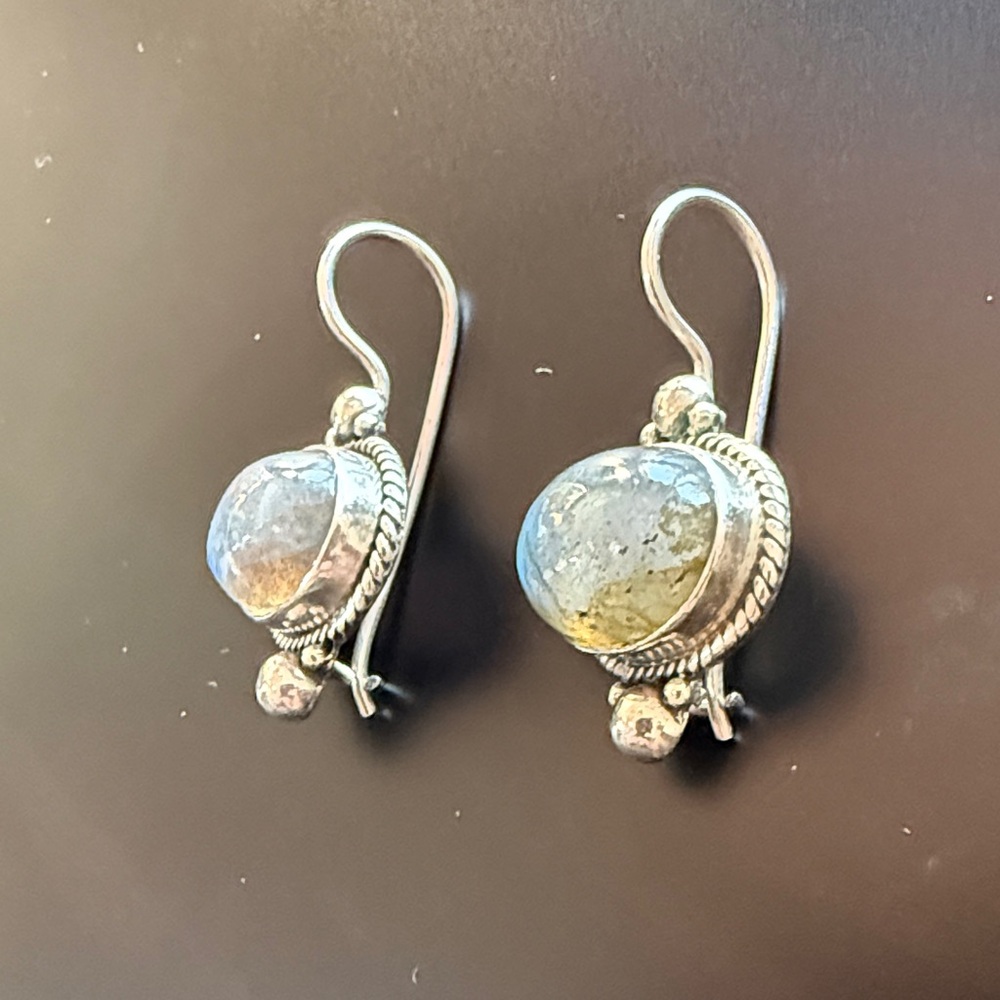 Sterling silver earrings - Picture 2 of 5
